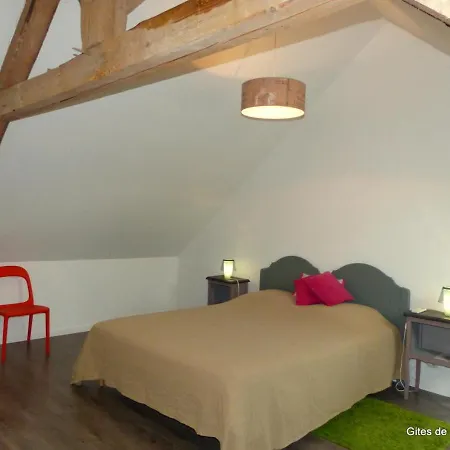 Hébergement de vacances Agonges, 3 Pièces, 4 Personnes - Fr-1-489-36 Agonges