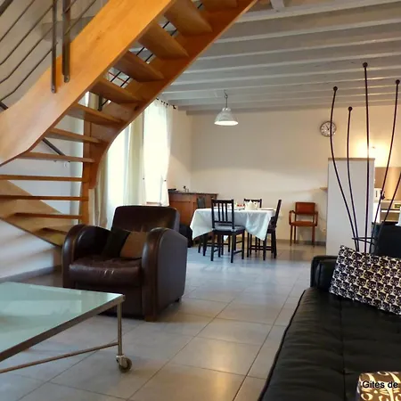 Contemporain Renove Avec Jardin Et Animaux Acceptes - Fr-1-489-36